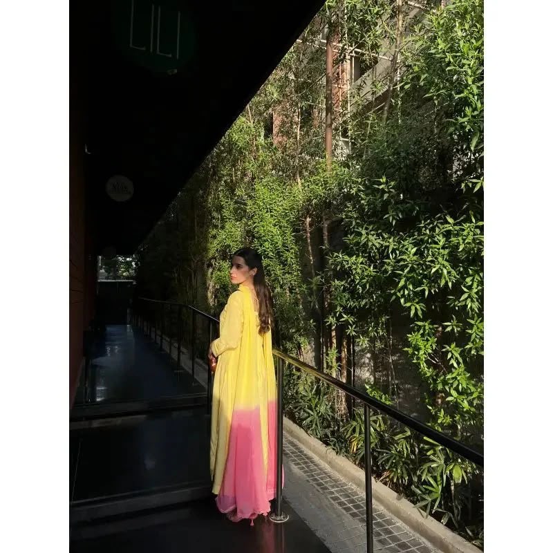Sunlit Grace 3-Piece Suit